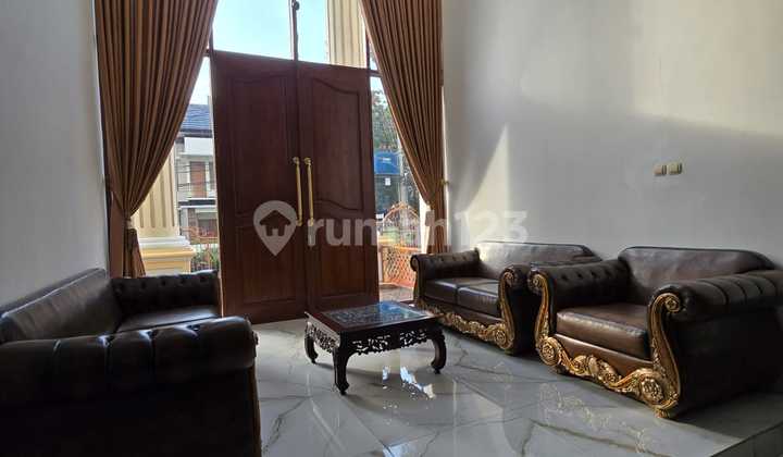 Rumah Mewah di Sayap Buah Batu, Kota Bandung 2