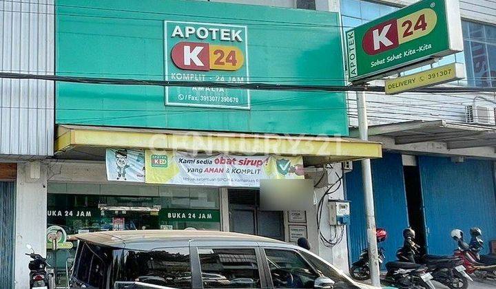 Ruko 2 Lantai Sedang Dipakai Apotik Jalan Sa Tirtayasa 1