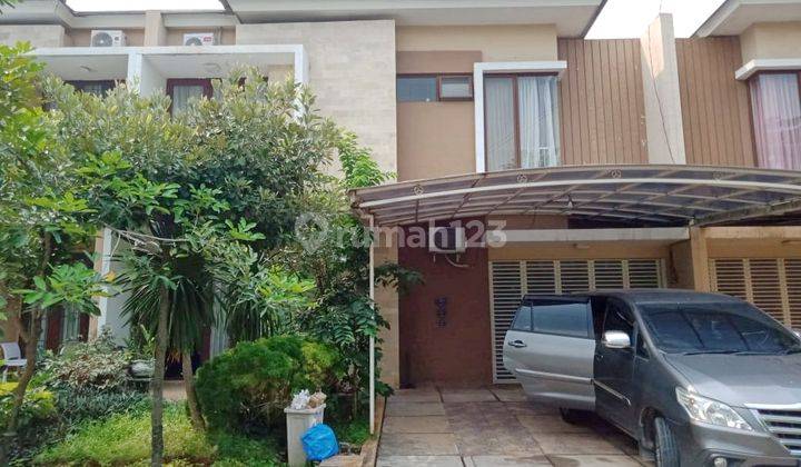 Hunian Exclusive Bmw 2 Lantai Furnished Bisa Sewa 3