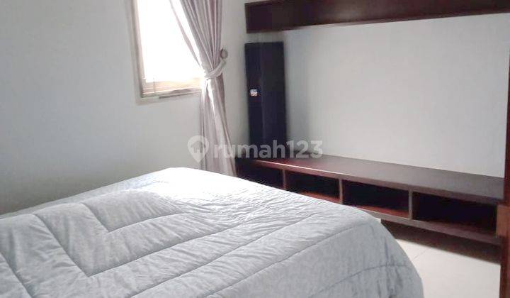 Hunian Exclusive Bmw 2 Lantai Furnished Bisa Sewa 13