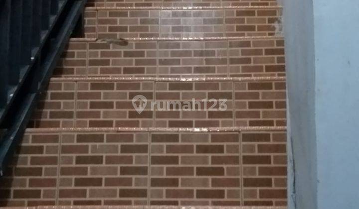 Ruko 2 Lantai Dilalui Banyak Kendaraan Jl Ayip Usman Lopang 2