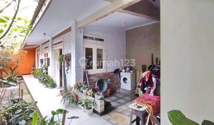 Hunian Mewah 2 Lantai Taman Graha Asri 11