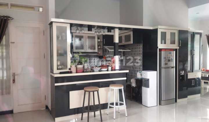 Hunian Mewah 2 Lantai Taman Graha Asri 13