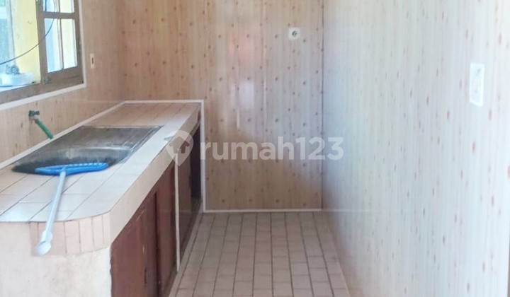 Villa Anyer Nempel Bibir Pantai Dekat Pasar 2