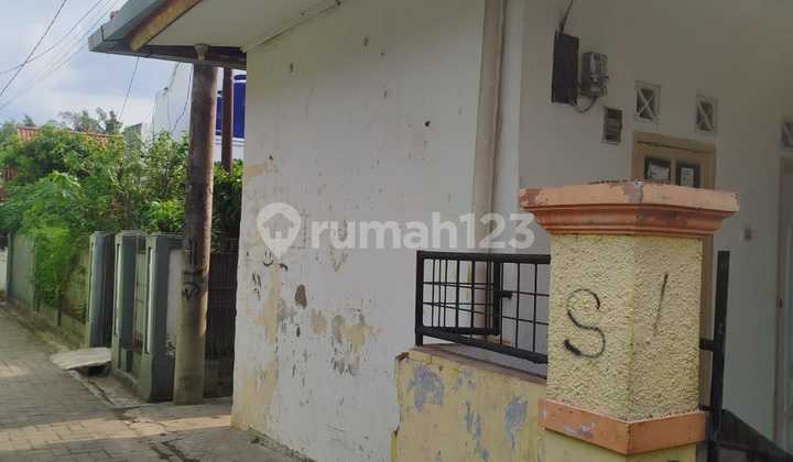 Kontrakan 6 Pintu Jalan Sokhari Strategis