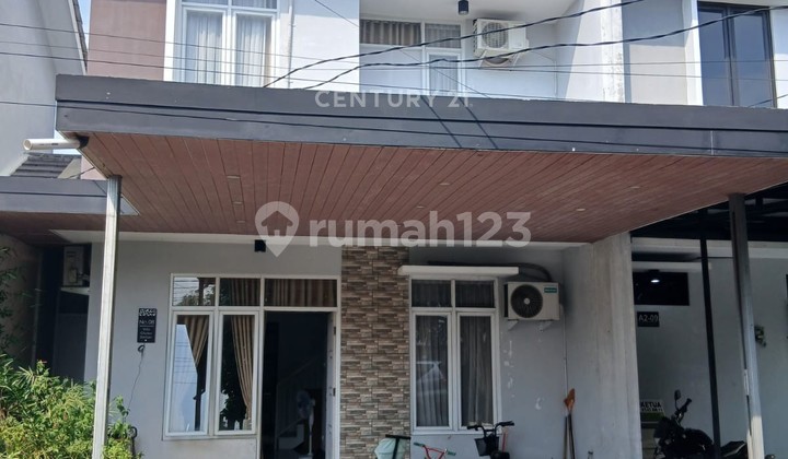 2-Story Residence at Villa Permata Hijau - Slight Negotiation 2-Story Residence at Villa Permata Hijau - Slight Negotiation