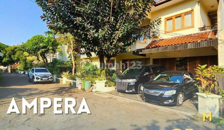 Rumah 2 Lantai Siap Huni
dalam Compound Mewah
ampera Jaksel 1