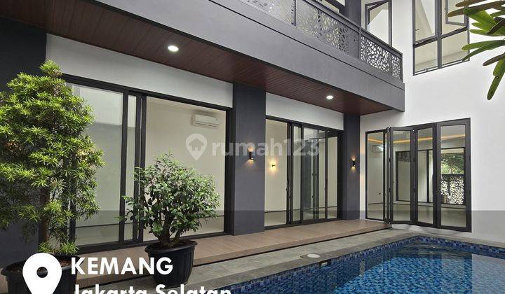 Brand New House Tropical Minimalis Hadap Utara, Jakarta Selatan 1