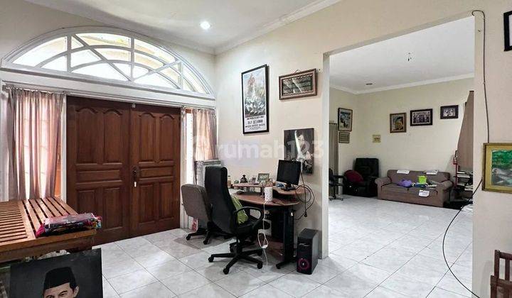 For Sale rumah daerah SCBD best location 2