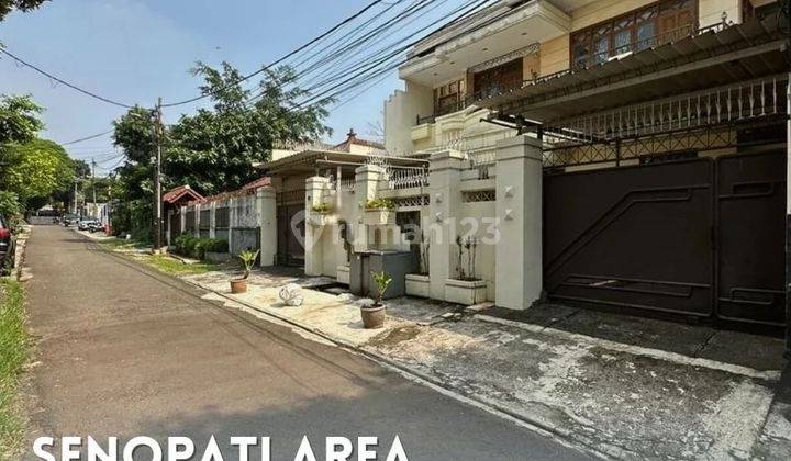 For Sale Kebayoran Baru
modern Classic House
-Senopati Area 1