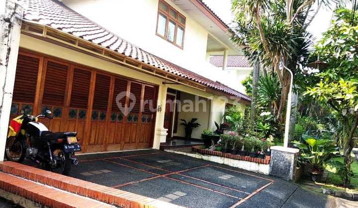 Rumah Asri Siap Huni.di River Park Bintaro