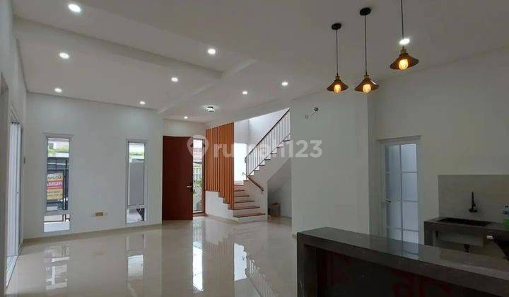 Brand New Rumah Cantik Modern
dalam Komplek Bintaro Jaya  2