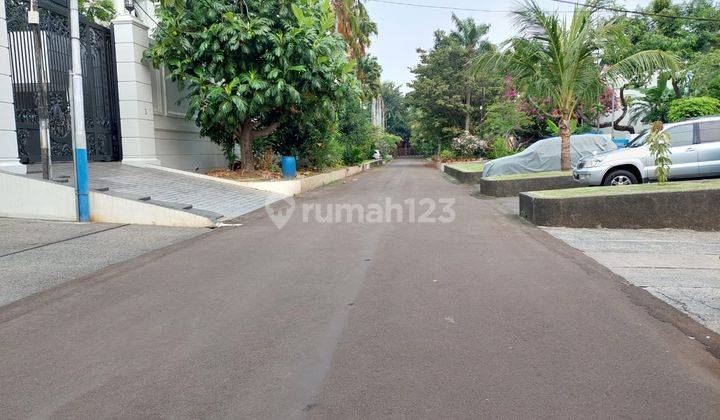 Rumah Besar Asri di Ancol Timur Jakarta Utara 2