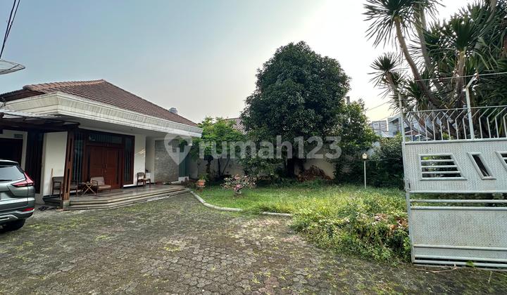 Rumah di Kebon Jeruk, Jakarta Barat Area