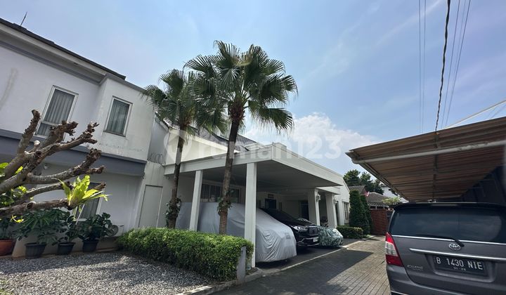 Hidden Gem Exclusive House Cirendeu, Independent Building