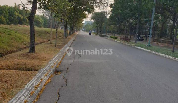 Kavling komersial Deltamas Cikarang Zona Eropa Boulevard 1