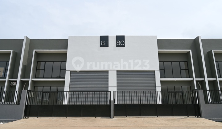 Gudang Industri Blessindo Legok Tangerang. Akses Tol Legok