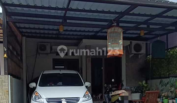 1½ Story House in Permata Bintaro, Within Cluster