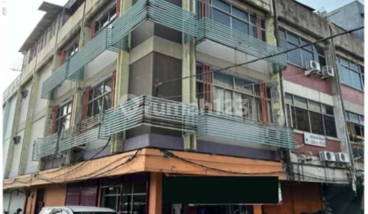 Ruko Hook Di Kompleks Grogol Permai, Jakbar.dekat Stasiun 