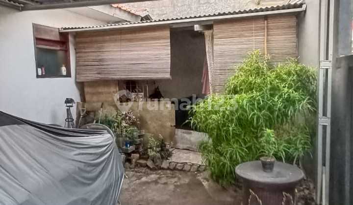 Rumah Hoek Komplek Pjmi Bintaro, Tangerang Selatan Area