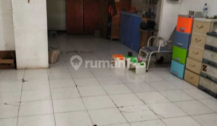 Road-Facing Shop House in Tigaraksa, Tangerang Regency Road-Facing Shop House in Tigaraksa, Tangerang Regency