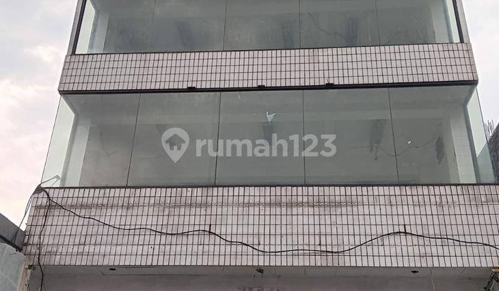 4-Storey Shop House in Percetakan Negara, Central Jakarta. Business-Ready. 2
