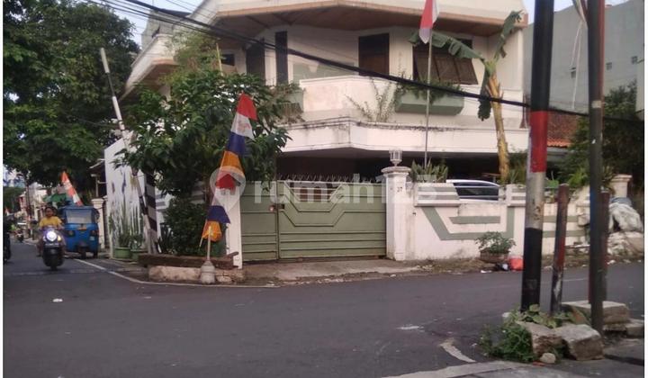 Rumah Hook, Kwitang Jakarta Pusat, Cocok Untuk Tempat Usaha 2