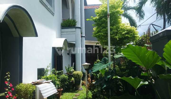 Rumah Hoek Di Pondok Pinang, Jaksel. Dekat Exit Tol Pondok Pinang