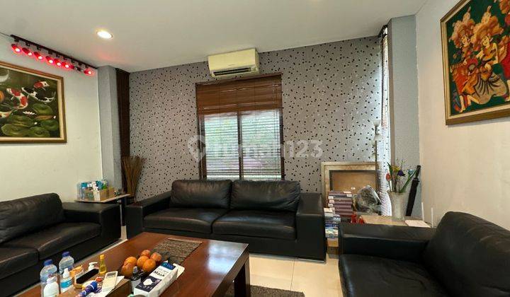 Rumah The Green, Bsd.cluster Grand Canyon, Dekat Akses Tol 2