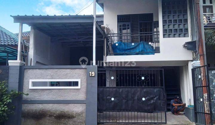 Rumah 2 Lantai Dekat Kampus Unindra Bisa Jadi Rumah Kost 1