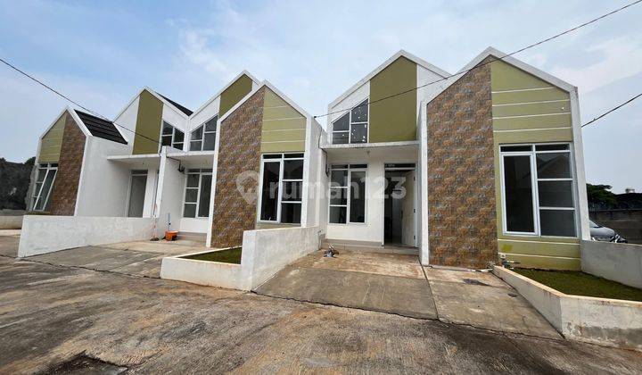 Di jual rumah 500 jt nempel citragrand Cibubur  1