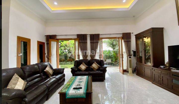 Di Jual cepat rumah Bagus Jagakarsa 2