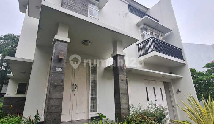 Di Jual Cepat Dalam Kompleks Nyaman