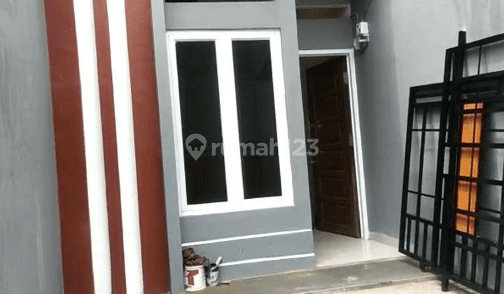 Rumah Modern Minimalis Akses Mobil Dekat Stasiun KRL Cakung
