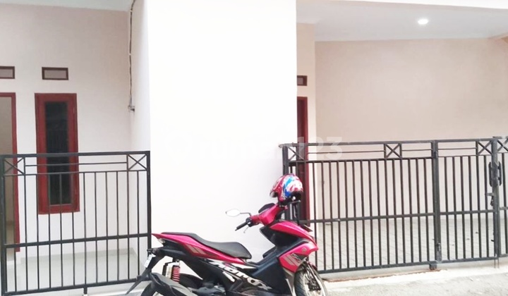 Rumah Murah Pondok Kelapa Akses Mobil – 574 Juta Rumah Murah Pondok Kelapa Akses Mobil – 574 Juta