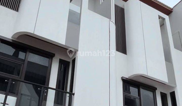 Rumah Utan Kayu Residence Matraman Desain Futuristik Dan Elegan 2