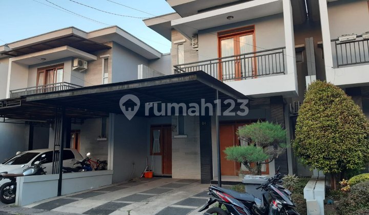 Rumah Mininalis 2 Lantai Cikutra Pusat Kota Bandung Rumah Mininalis 2 Lantai Cikutra Pusat Kota Bandung
