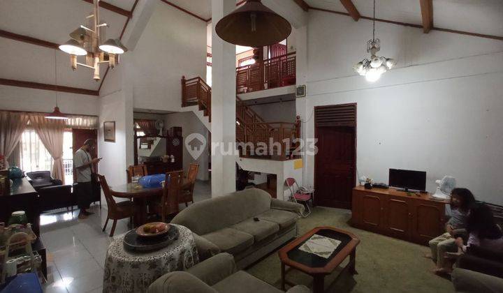 Rumah 2 Lantai SHM Bagus cigadung sayap dago 2