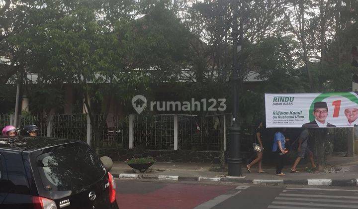 Rumah di Jl. Re. Martadinata / riau raya SHM Timur 1