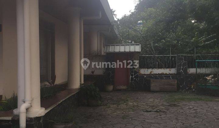 Rumah di Jl. Re. Martadinata / riau raya SHM Timur 2