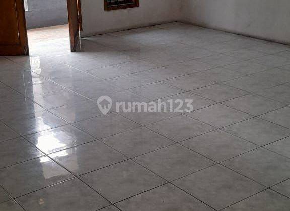 Rumah Shm Bagus 3 Lantai Di Cigadung Raya 1