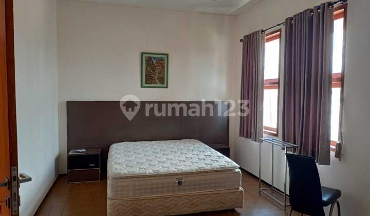 Rumah Bagus Furnished Cluster One Gate Sayap Cikutra Pahlawan Cigadung