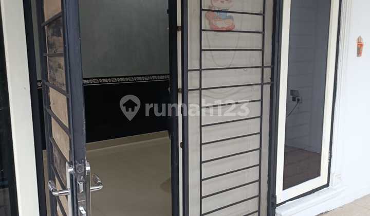 Rumah Bagus Citra Garden 2 Jakarta Barat Hadap Selatan di Sewa