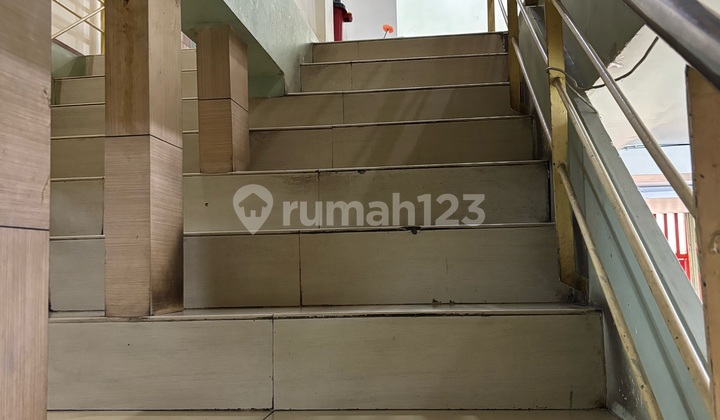 Row House - Times Square 2