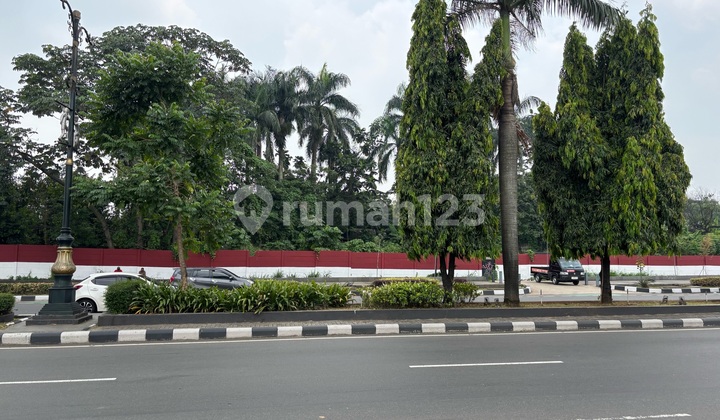 Land by the Roadside in Sentul