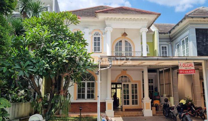 Jual rumah 2 lantai siap huni di legenda wisata  1