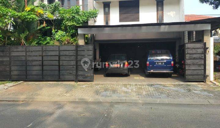 Dijual rumah mewah 2 lantai siap huni di Boulevard legenda wisata cibubur 2