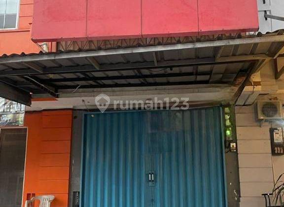 Disewakan ruko 2 lantai siap huni di lokasi strategis kota wisata cibubur 2