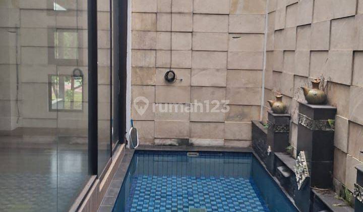 Rumah dijual Citra Gran 5 menit ke pintu tol- Swimming Pool 1