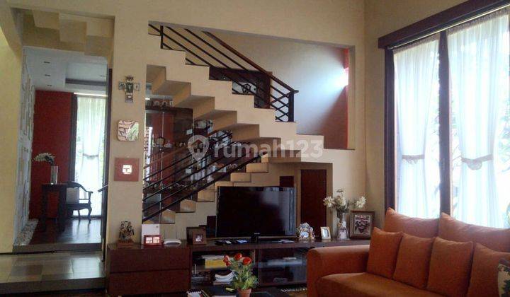 Rumah Dijual Semi Furnish di Kota Wisata 1